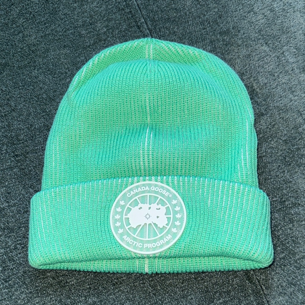 Canada Goose Green Beanie 💚